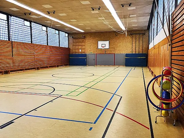 Sporthalle der Grundschule an der Witzlebenstra&szlig;e